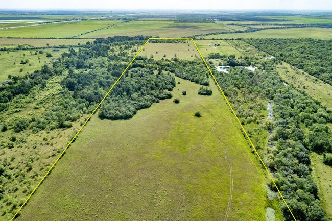 000 N Fm 1724 Rd, Home with 0 bedrooms, 0 bathrooms and null parking in Hankamer TX | Image 9