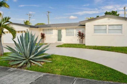 20101 Ranch Rd, Cutler Bay, FL, 33189-1898 | Card Image