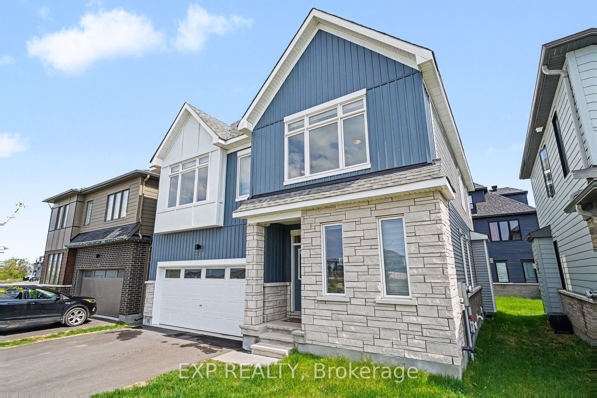 Residential in Barrhaven 2