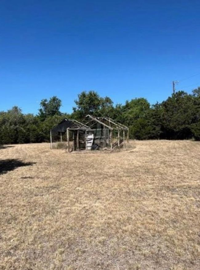 250 Rolling Oaks Dr, Home with 0 bedrooms, 0 bathrooms and 4 parking in Driftwood TX | Image 11