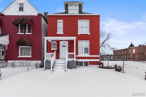 5088 Minerva Ave, Saint Louis, MO, 63113-1402 | Card Image