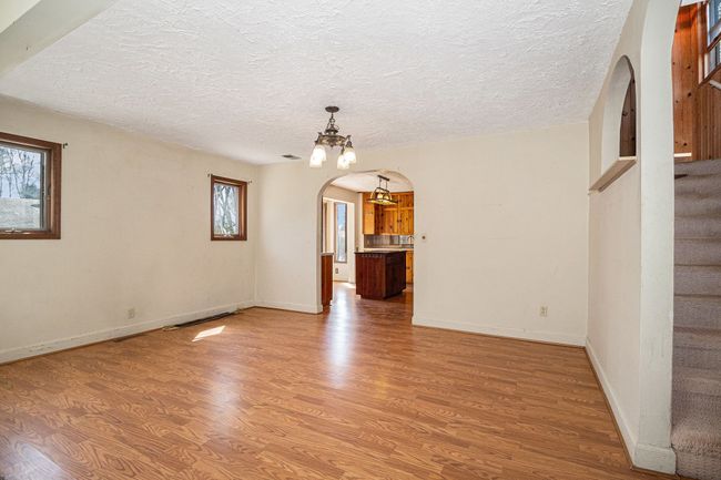4342 Pleasant Valley Rd, House other with 4 bedrooms, 2 bathrooms and null parking in Brighton MI | Image 6