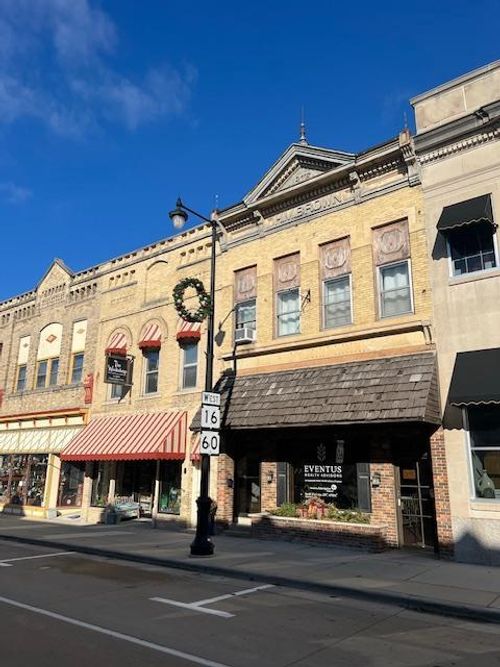 122 - 124 W James Street, Columbus, WI, 53925 | Card Image