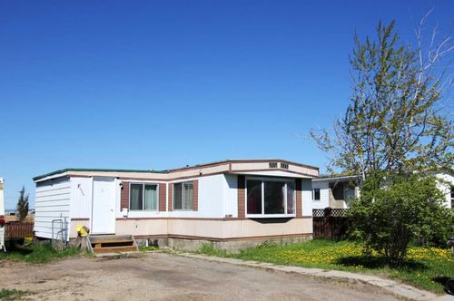 11906 98 St, Grande Prairie, AB, T8V5H2 | Card Image