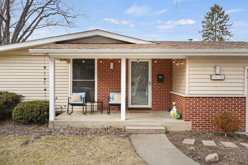 5526 Englewood Road, Madison, WI, 53705 | Card Image