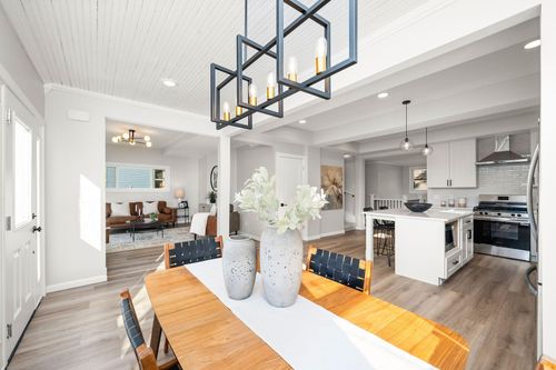 533 7th Ave S, Hopkins, MN, 55343-7757 | Card Image