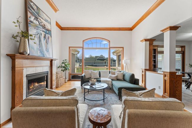 9946 Wellington Ln, Townhouse with 4 bedrooms, 3 bathrooms and null parking in Woodbury MN | Image 15