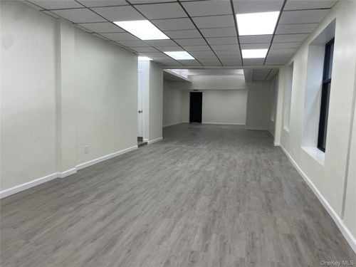 4711 47th Ave, Woodside, NY, 11377-6144 | Card Image