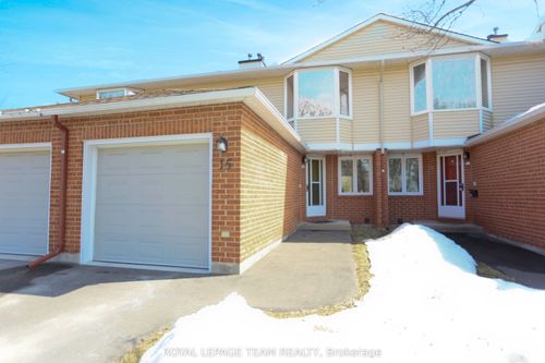 8-15 Forestlane Pvt, Ottawa, ON, K1K4J8 | Card Image