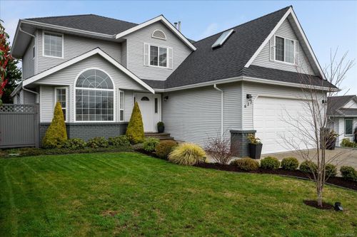 611 Ermineskin Ave, Parksville, BC, V9P2S1 | Card Image