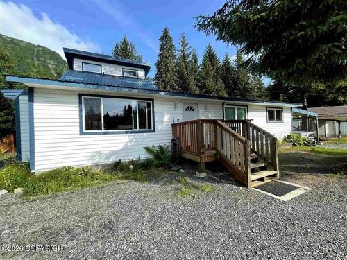 3717 Boulder St, Juneau, AK, 99801-9129 | Card Image