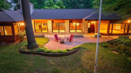 4239 Forest Point Dr, Rhinelander, WI, 54501-9357 | Card Image