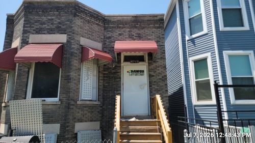6712 S Eberhart Avenue, Chicago, IL, 60637 | Card Image