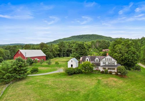 3517 Duck Pond Rd, Waterford, VT, 05819-9303 | Card Image