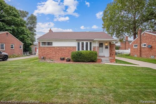 11141 Karen St, Livonia, MI, 48150-3144 | Card Image