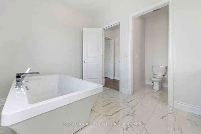 142 Rowe St, House other with 4 bedrooms, 5 bathrooms and 2 parking in Bond Head ON | Image 39