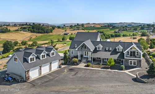 921 Tibbling Rd, Selah, WA, 98942-9258 | Card Image