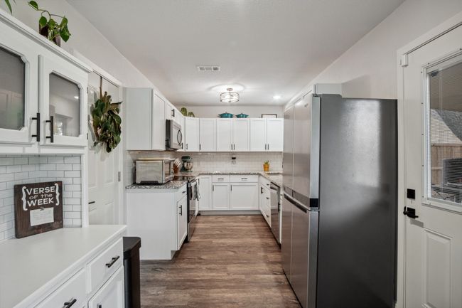 400 Rolling Hills Dr, House other with 3 bedrooms, 2 bathrooms and null parking in Midlothian TX | Image 11