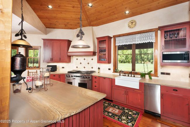 5548 Frying Pan Rd, House other with 5 bedrooms, 7 bathrooms and 2 parking in Basalt CO | Image 10