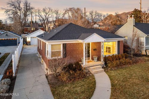 1863 E 900 S, Salt Lake City, UT, 84108-1363 | Card Image