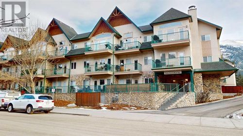 176 Kananaskis Way, Canmore, AB, T1W3E4 | Card Image