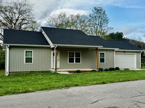 1366 Hidden Valley Rd, Livingston, TN, 38570-2155 | Card Image
