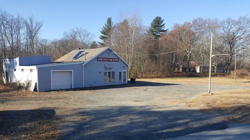 128 Worcester Providence Tpke, Millbury, MA, 01527-2500 | Card Image