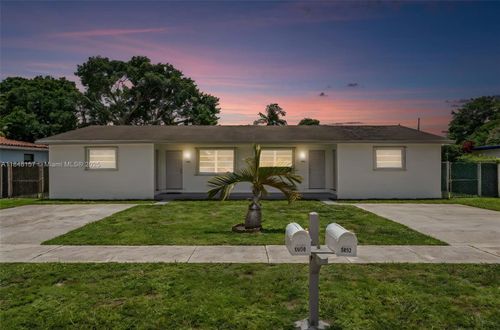 5832-5830 Garfield St, Hollywood, FL, 33021-5153 | Card Image