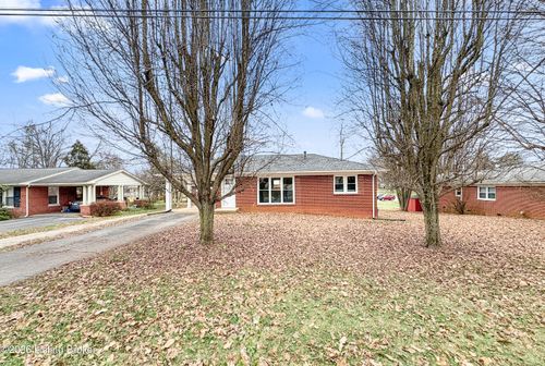 509 W Back St, Munfordville, KY, 42765-8901 | Card Image