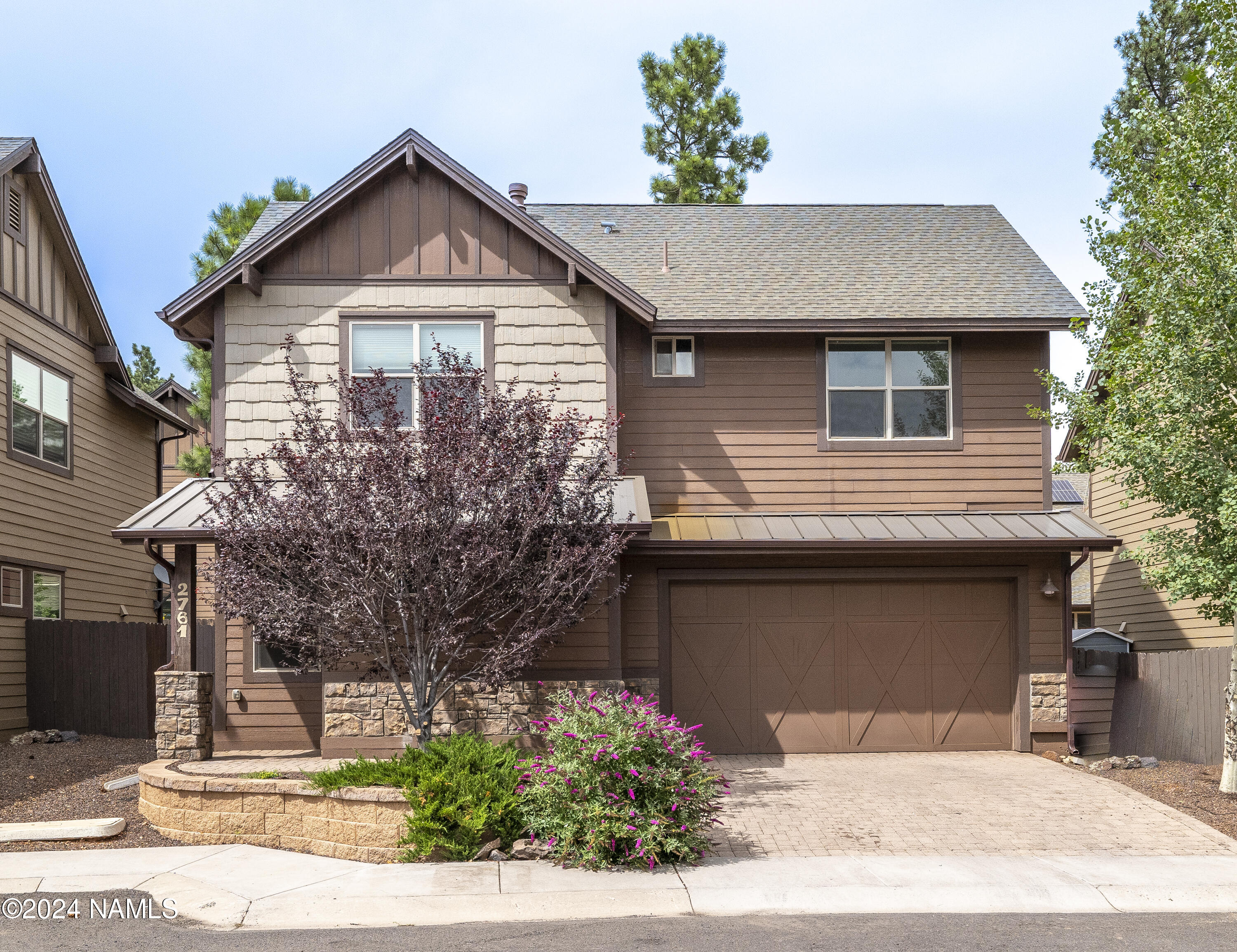 Pico Del Monte Cir, Flagstaff, AZ 86001