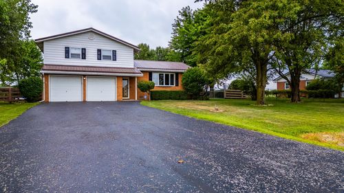 1821 Old Springfield Road, New Holland, OH, 43145 | Card Image