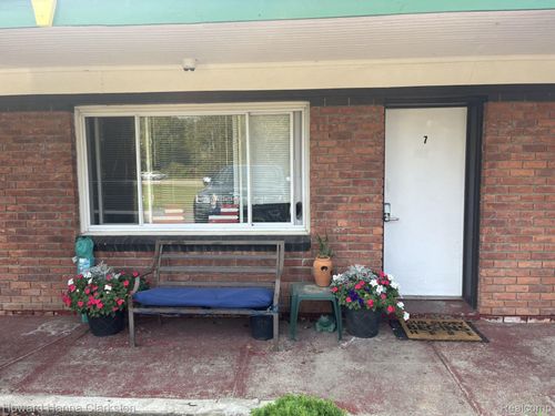 apt-6-16200 Dixie Hwy, Davisburg, MI, 48350-1052 | Card Image