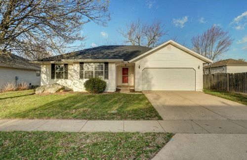 5533 S Walnut Hill Ave, Springfield, MO, 65810-2049 | Card Image