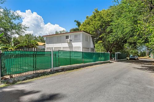 49-49 Trinitaria Cerro Gordo, VEGA ALTA, PR, 00692 | Card Image