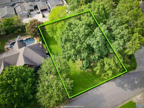 1551 Blackhall Ln Se, Decatur, AL, 35601-6917 | Card Image