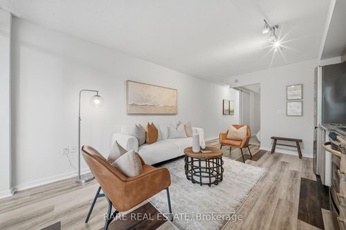 518w-36 Lisgar St, Toronto, ON, M6J0C7 | Card Image