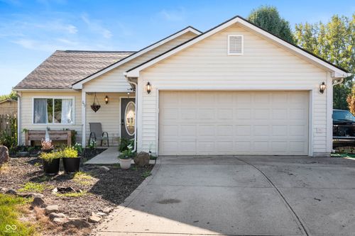 257 Creekway Ct, Whiteland, IN, 46184-9686 | Card Image