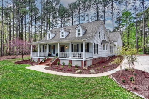 271 Beaten Path Rd, Mooresville, NC, 28117-8979 | Card Image
