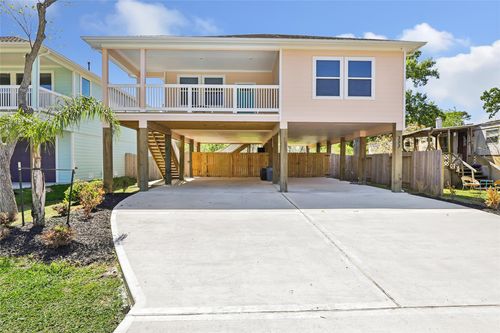 353 Bay Oaks Dr, La Porte, TX, 77571-7007 | Card Image