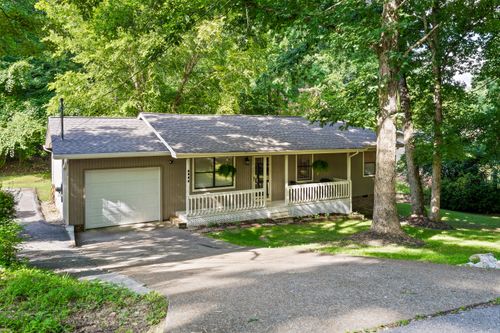 8925 E Ridge Trail Road, Soddy Daisy, TN, 37379 | Card Image