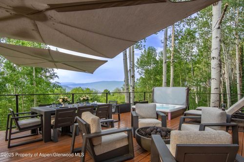 215 Maple Ridge Ln, Snowmass Village, CO, 81615-6107 | Card Image