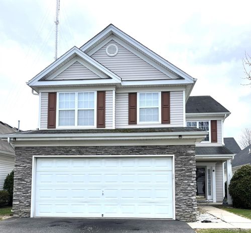 12 Sophia Dr, Middle Island, NY, 11953-2657 | Card Image