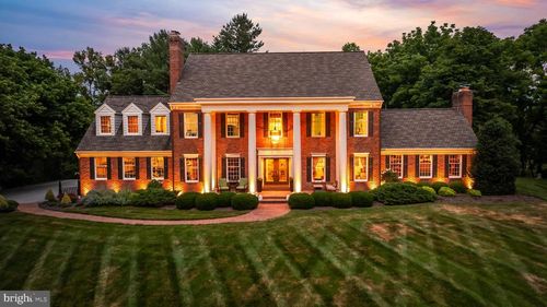14205 Greencroft Ln, COCKEYSVILLE, MD, 21030-1111 | Card Image