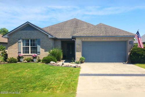 115 Castle Bay Dr, Hampstead, NC, 28443-3543 | Card Image