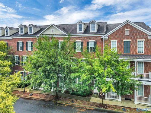 17 Biltmore Dr Nw, Huntsville, AL, 35806-2992 | Card Image