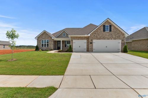 208 Kendall Farms Blvd, Toney, AL, 35773-4017 | Card Image