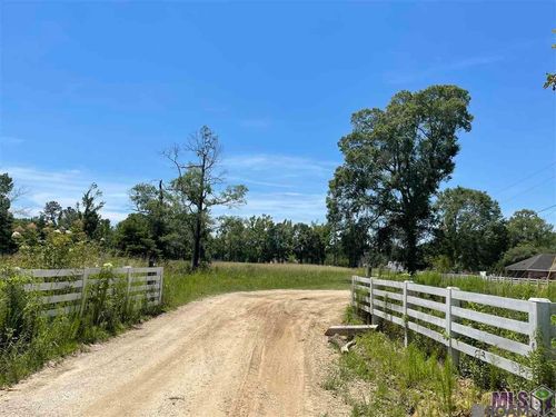 34235 Cane Market Rd, Walker, LA, 70785-4008 | Card Image