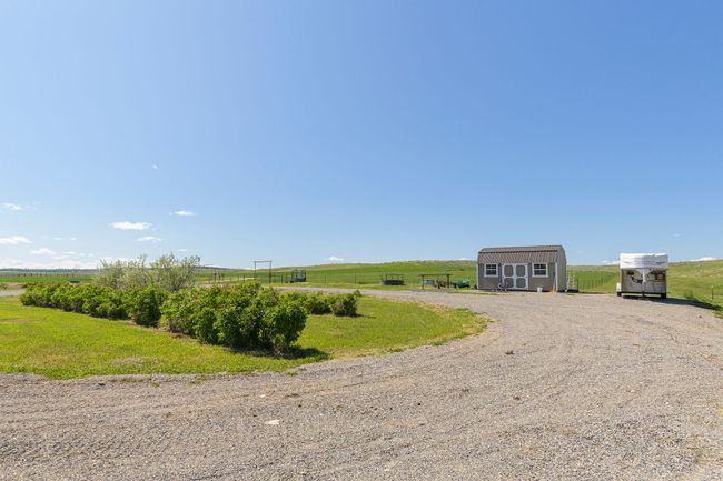 View of street with a view of rural / pastoral area | Image 9