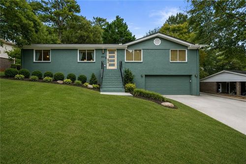 3941 Lake Dr Se, Smyrna, GA, 30082-3472 | Card Image