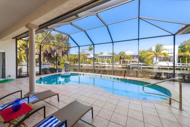 4937 Oxford Dr, House other with 3 bedrooms, 2 bathrooms and null parking in SIESTA KEY FL | Image 28